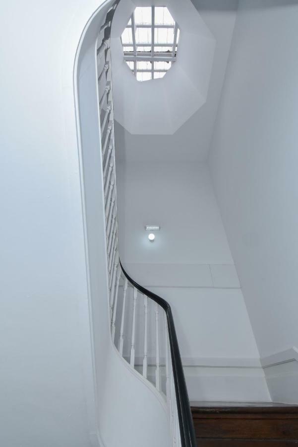 January'S 31 Studio By Da'Home Porto Bagian luar foto
