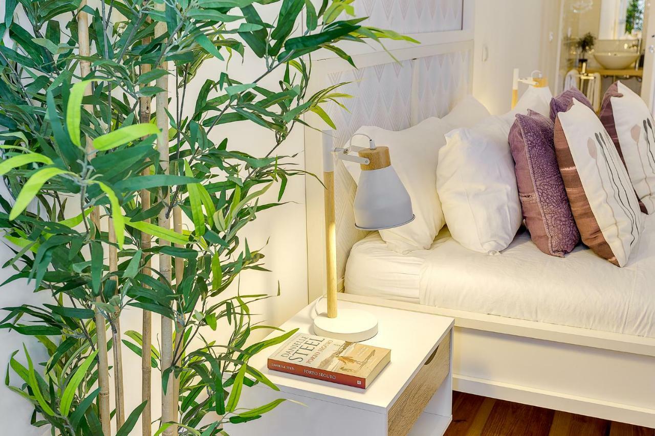 January'S 31 Studio By Da'Home Porto Bagian luar foto