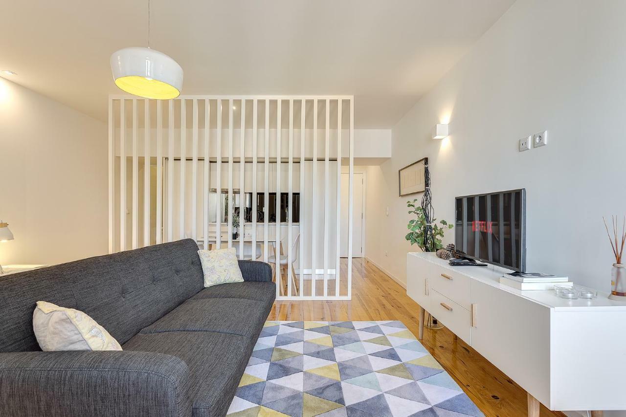 January'S 31 Studio By Da'Home Porto Bagian luar foto